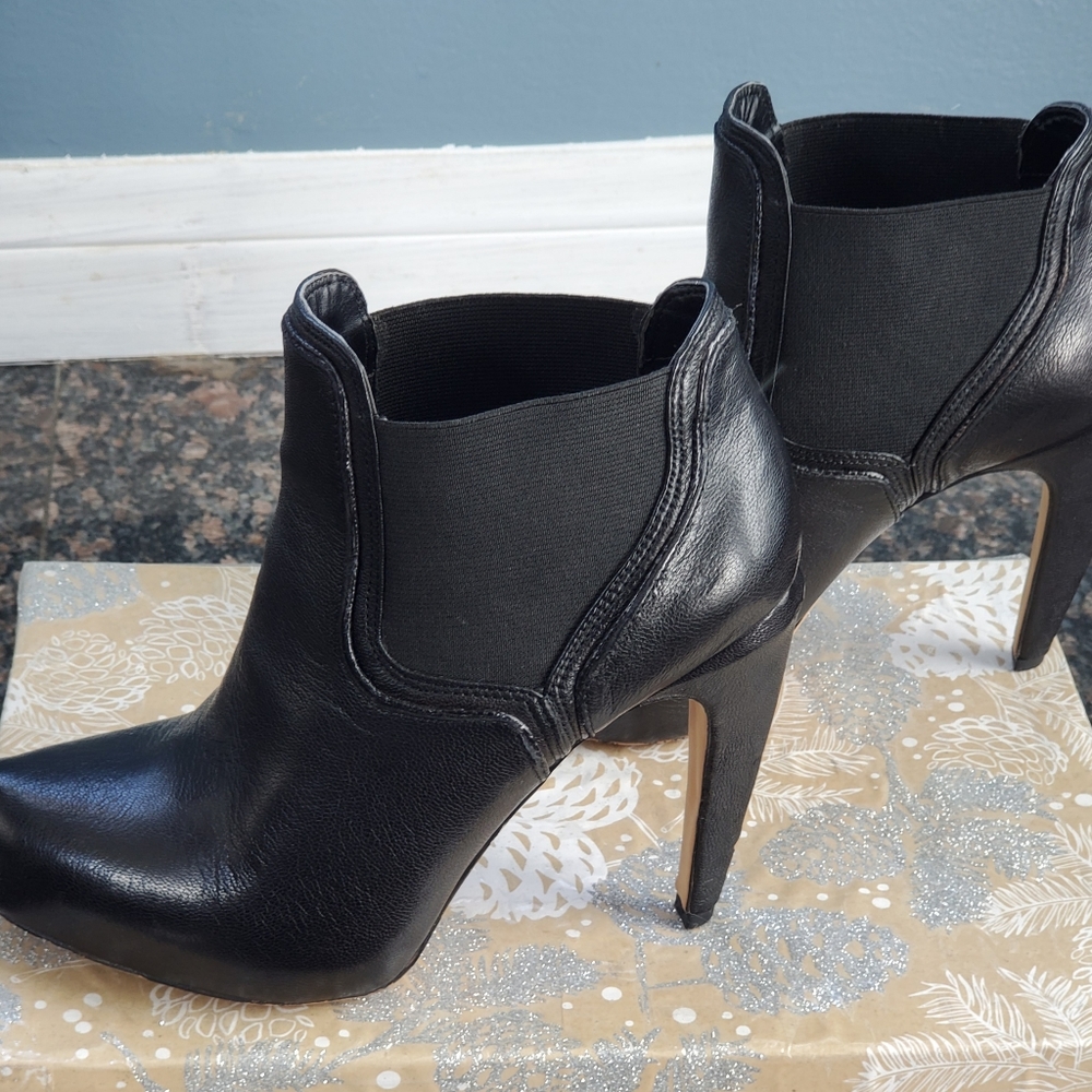 Sam Edelman womens 6.5 black ankle boots booties